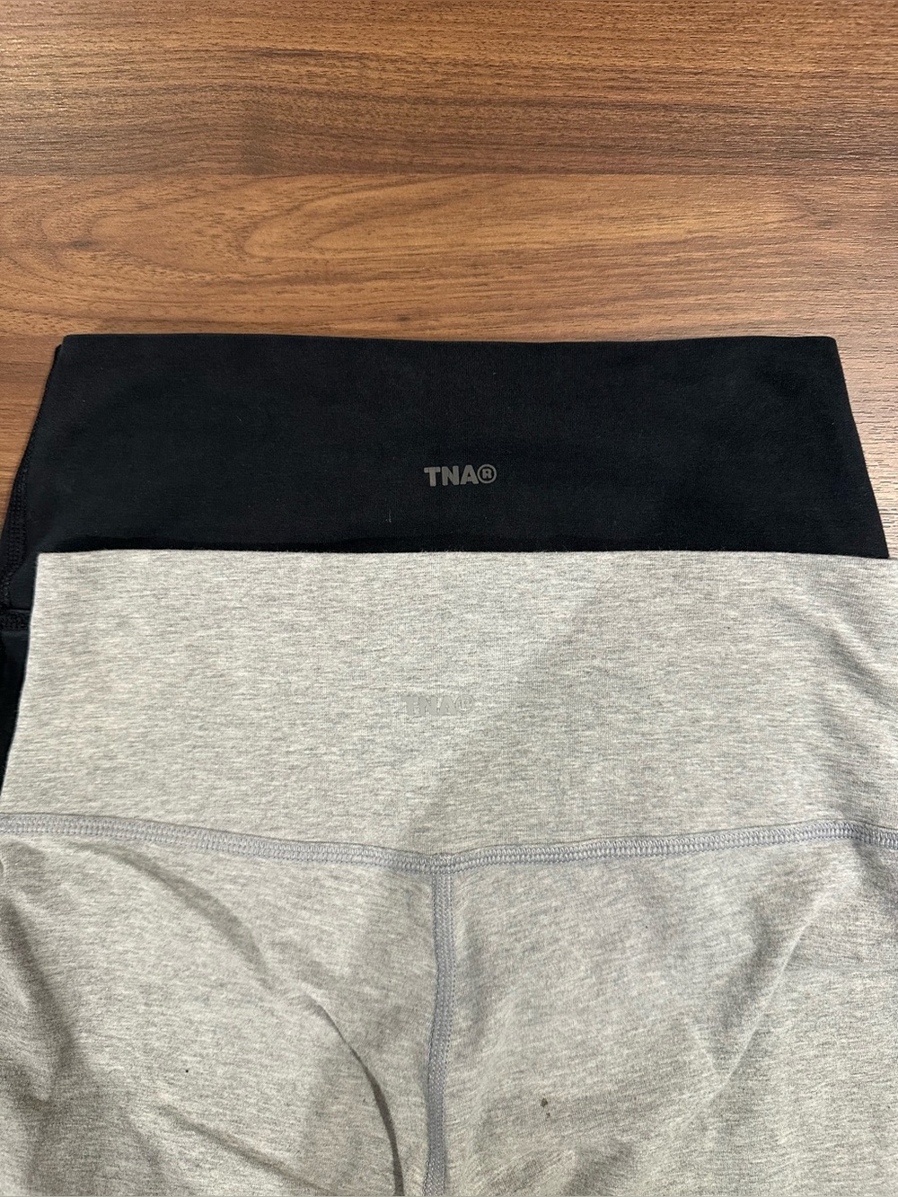 TNA Colorblock High-Rise Leggings in Black and Light Gray
